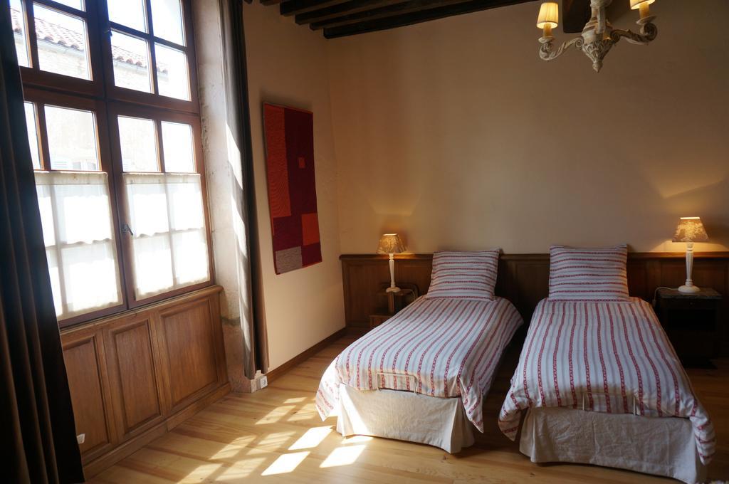 Maison Arriu Bed & Breakfast Montaut  Rom bilde